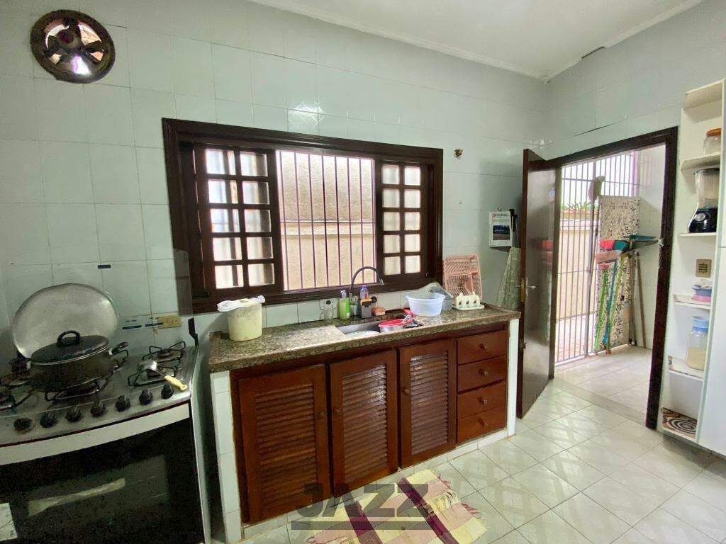 Casa à venda com 4 quartos, 193m² - Foto 16