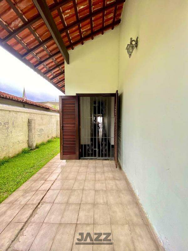 Casa à venda com 4 quartos, 193m² - Foto 46