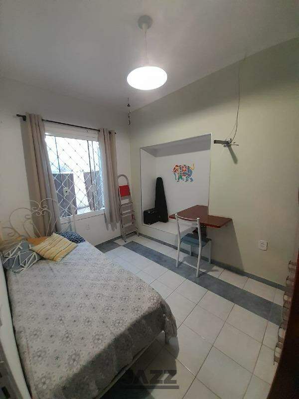 Casa à venda com 3 quartos, 135m² - Foto 13