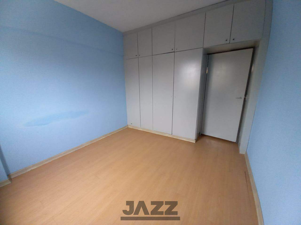 Apartamento à venda com 1 quarto, 49m² - Foto 2