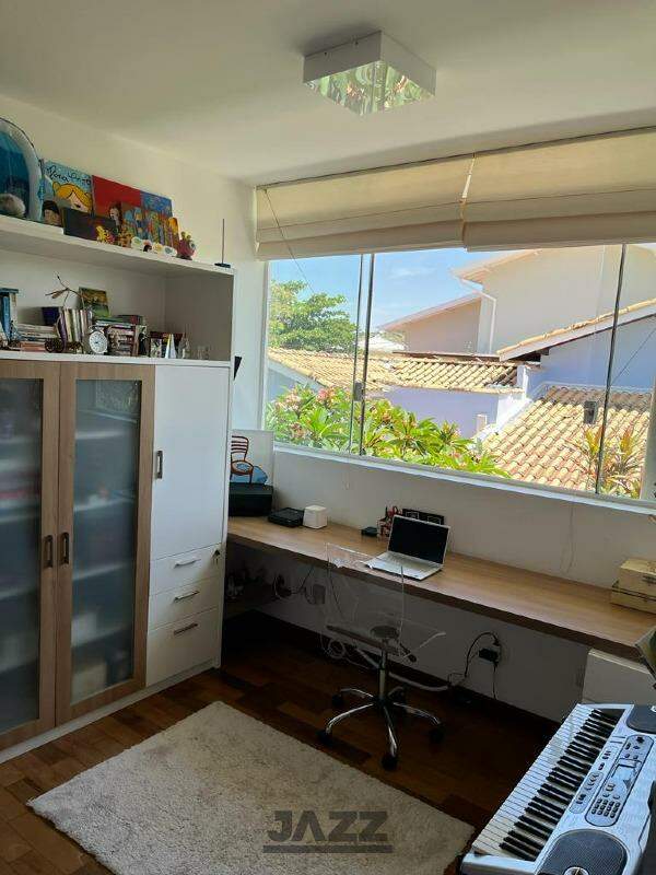 Casa de Condomínio à venda com 3 quartos, 360m² - Foto 35