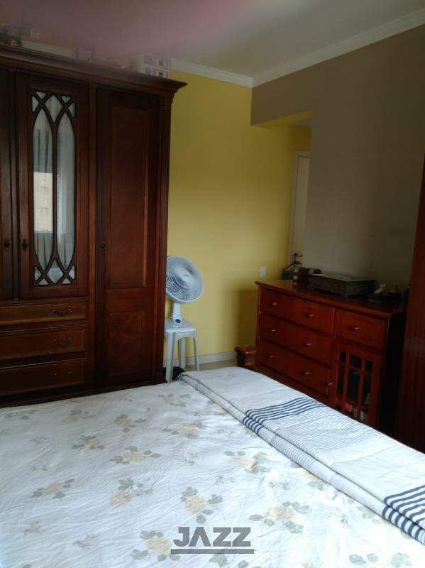 Apartamento à venda com 3 quartos, 134m² - Foto 11