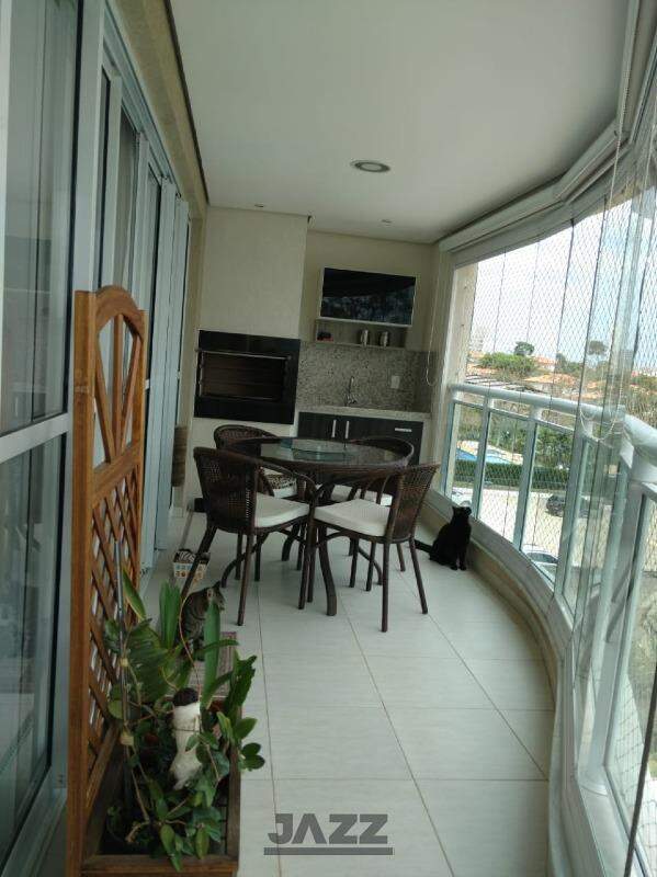 Apartamento, 3 quartos, 134 m² - Foto 2