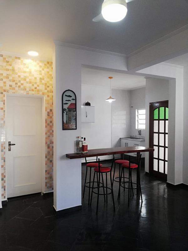 Casa à venda com 3 quartos, 120m² - Foto 2