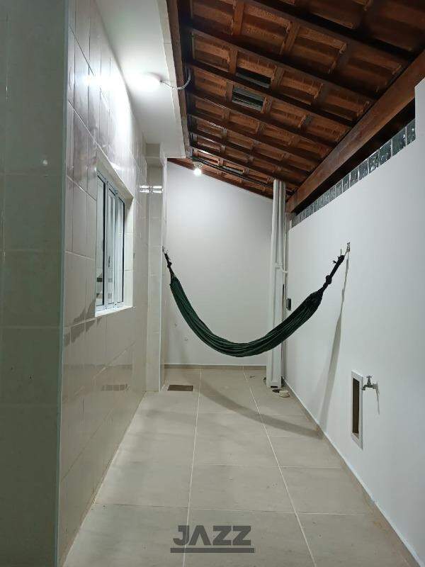 Casa à venda com 3 quartos, 120m² - Foto 33