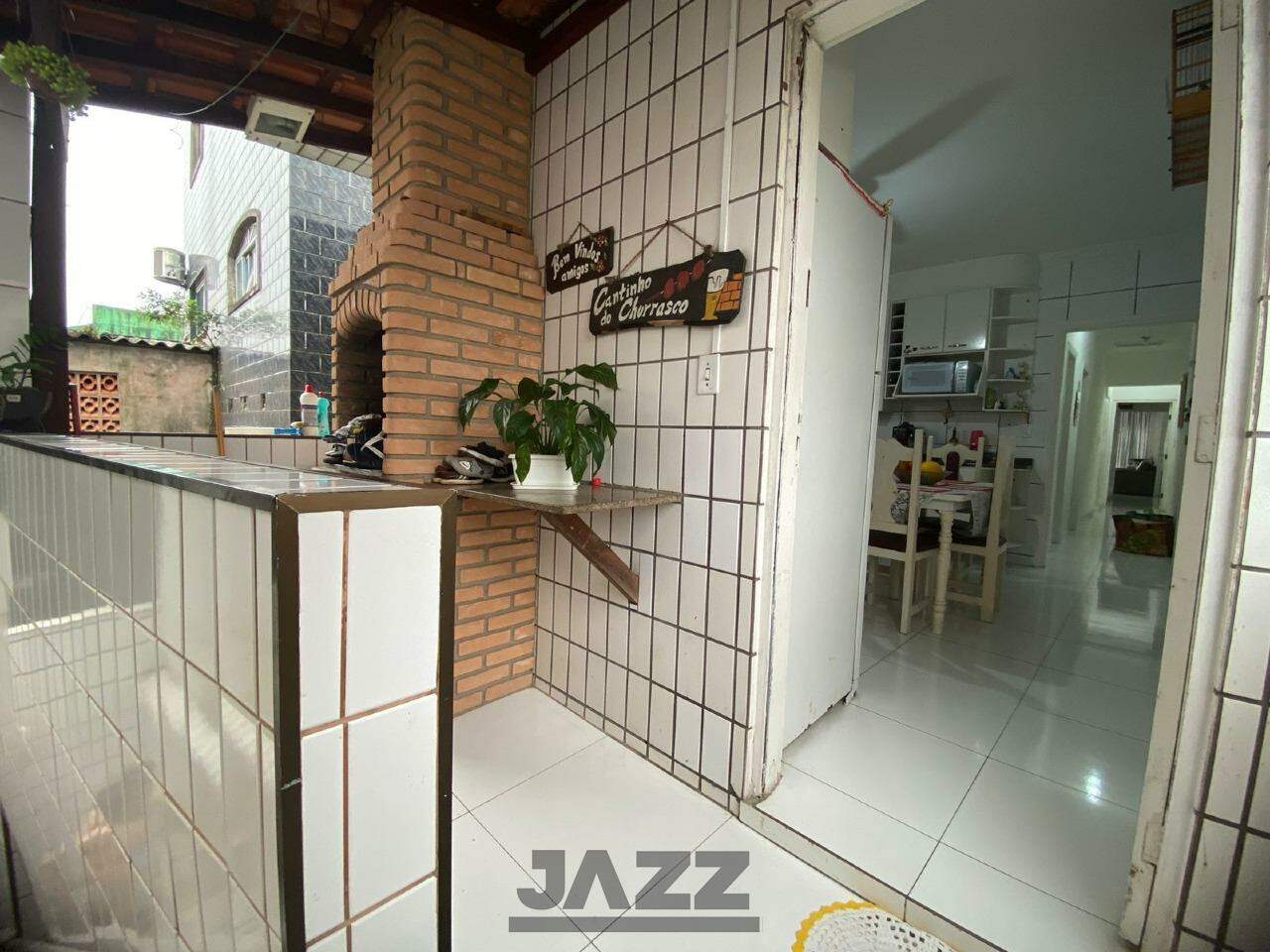 Casa à venda com 3 quartos, 170m² - Foto 7