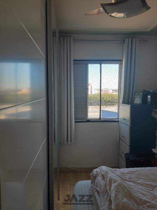 Apartamento à venda com 2 quartos, 55m² - Foto 22