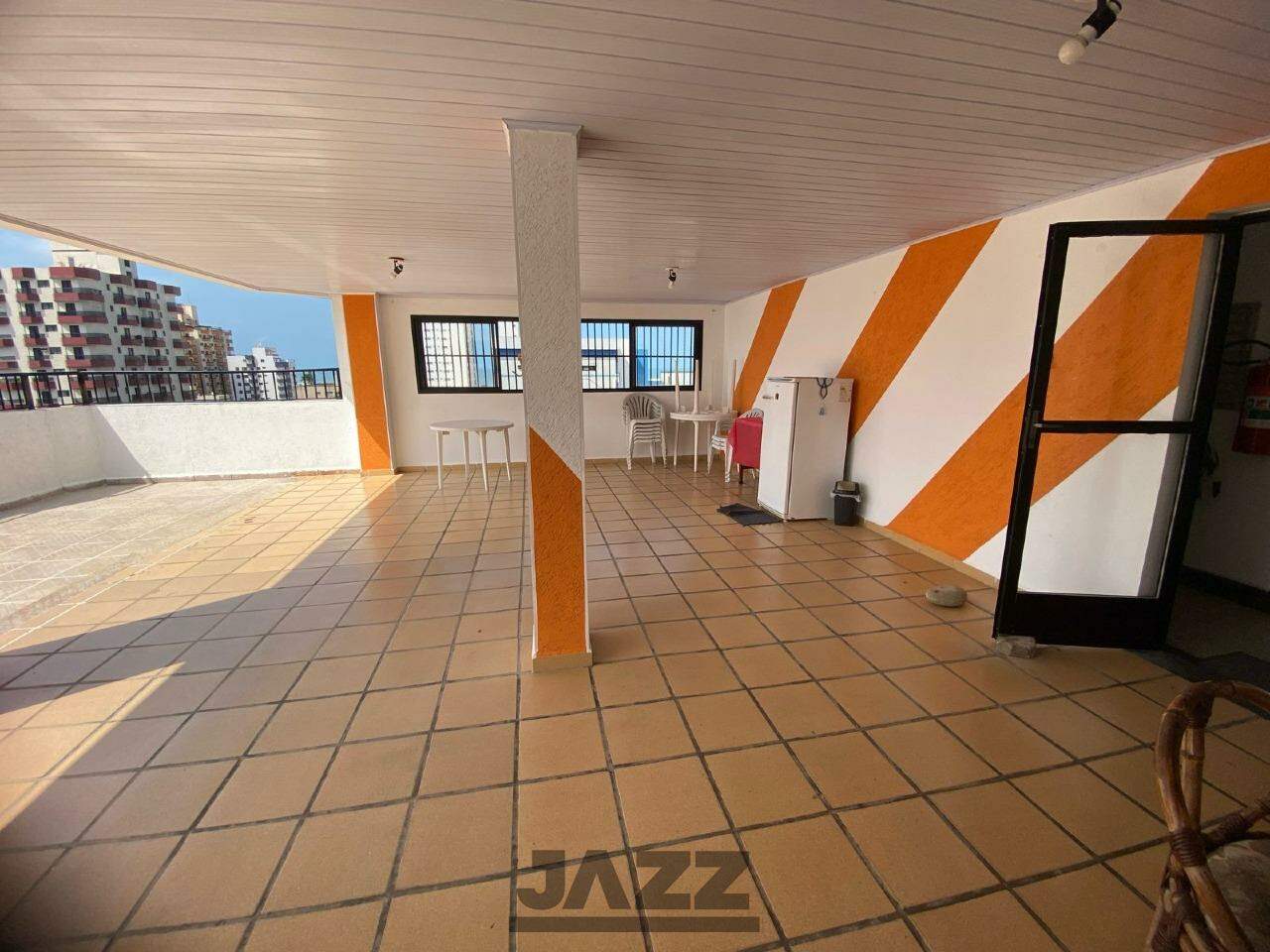 Apartamento à venda com 1 quarto, 60m² - Foto 32