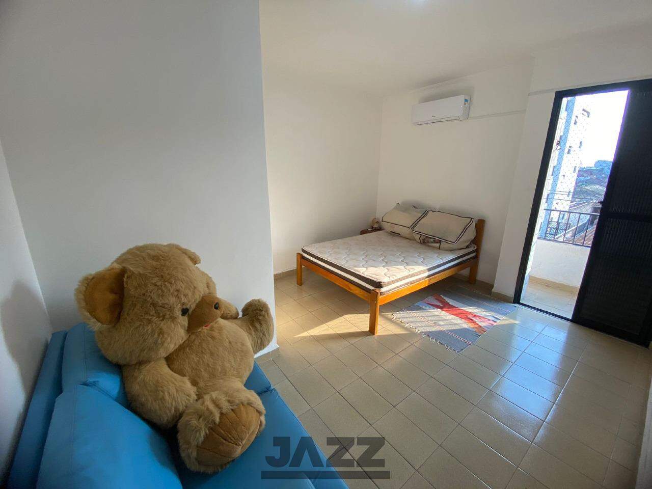 Apartamento à venda com 1 quarto, 60m² - Foto 15