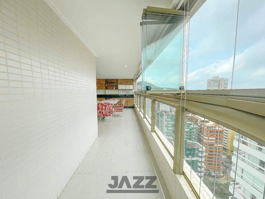 Apartamento à venda com 3 quartos, 182m² - Foto 9