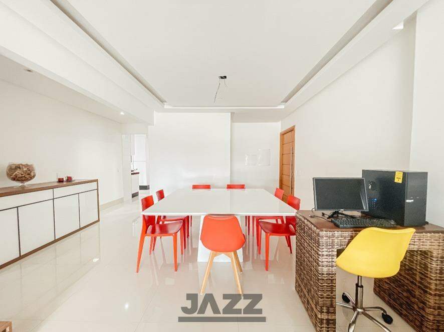 Apartamento à venda com 3 quartos, 182m² - Foto 4