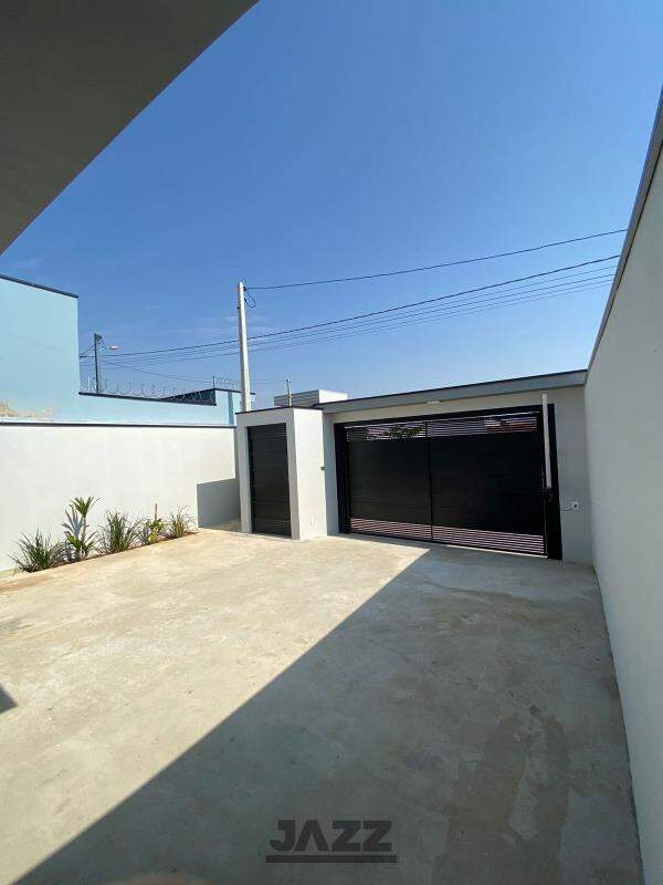 Casa à venda com 2 quartos, 63m² - Foto 7