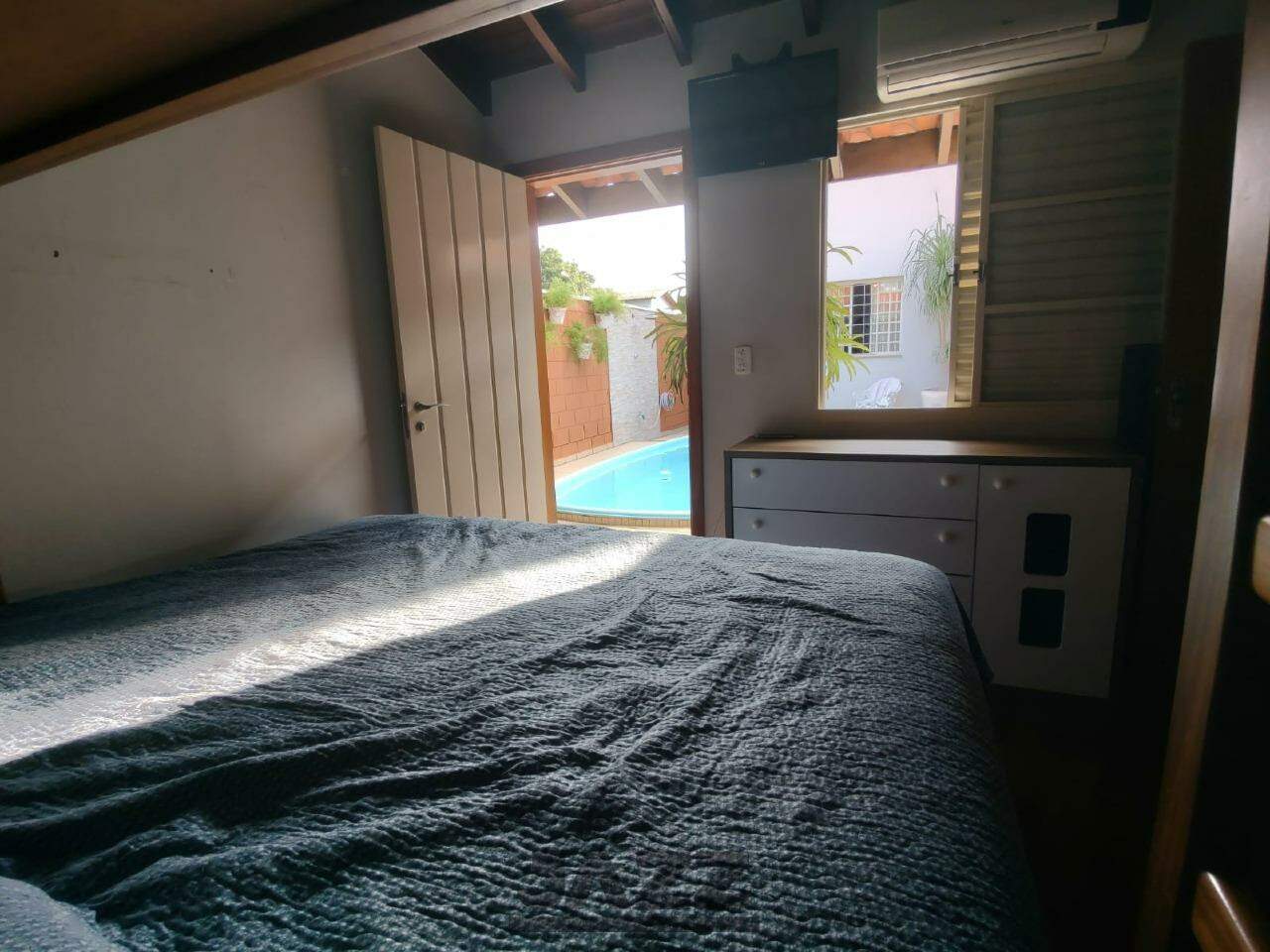 Casa à venda com 4 quartos, 250m² - Foto 39