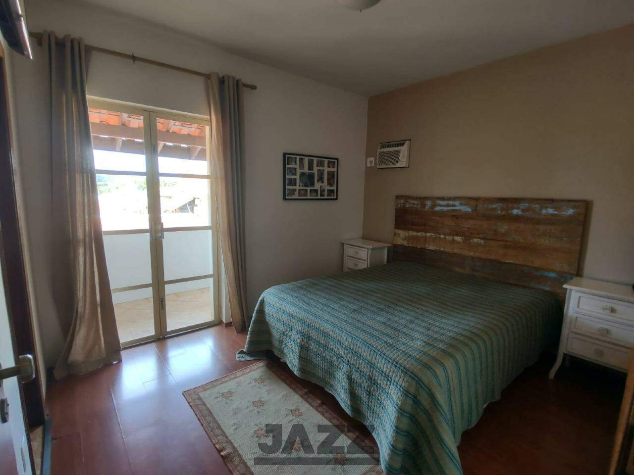 Casa à venda com 4 quartos, 250m² - Foto 37