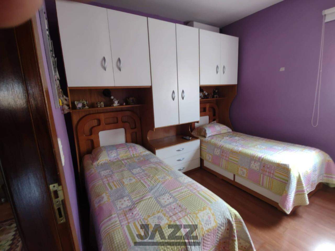 Casa à venda com 4 quartos, 250m² - Foto 38