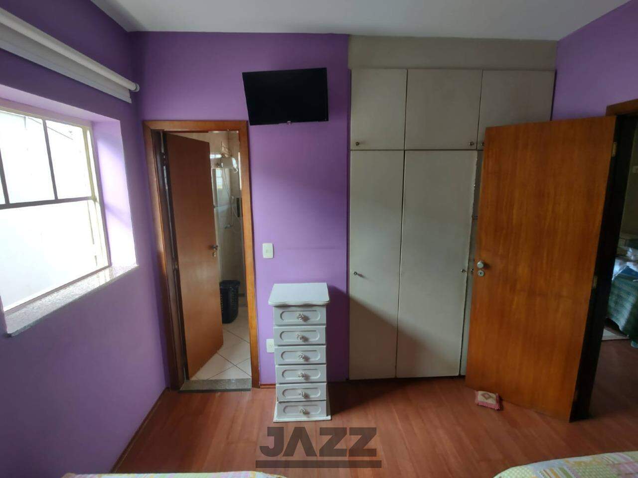 Casa à venda com 4 quartos, 250m² - Foto 36