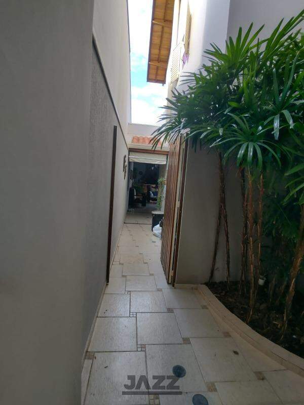 Casa à venda com 4 quartos, 250m² - Foto 56