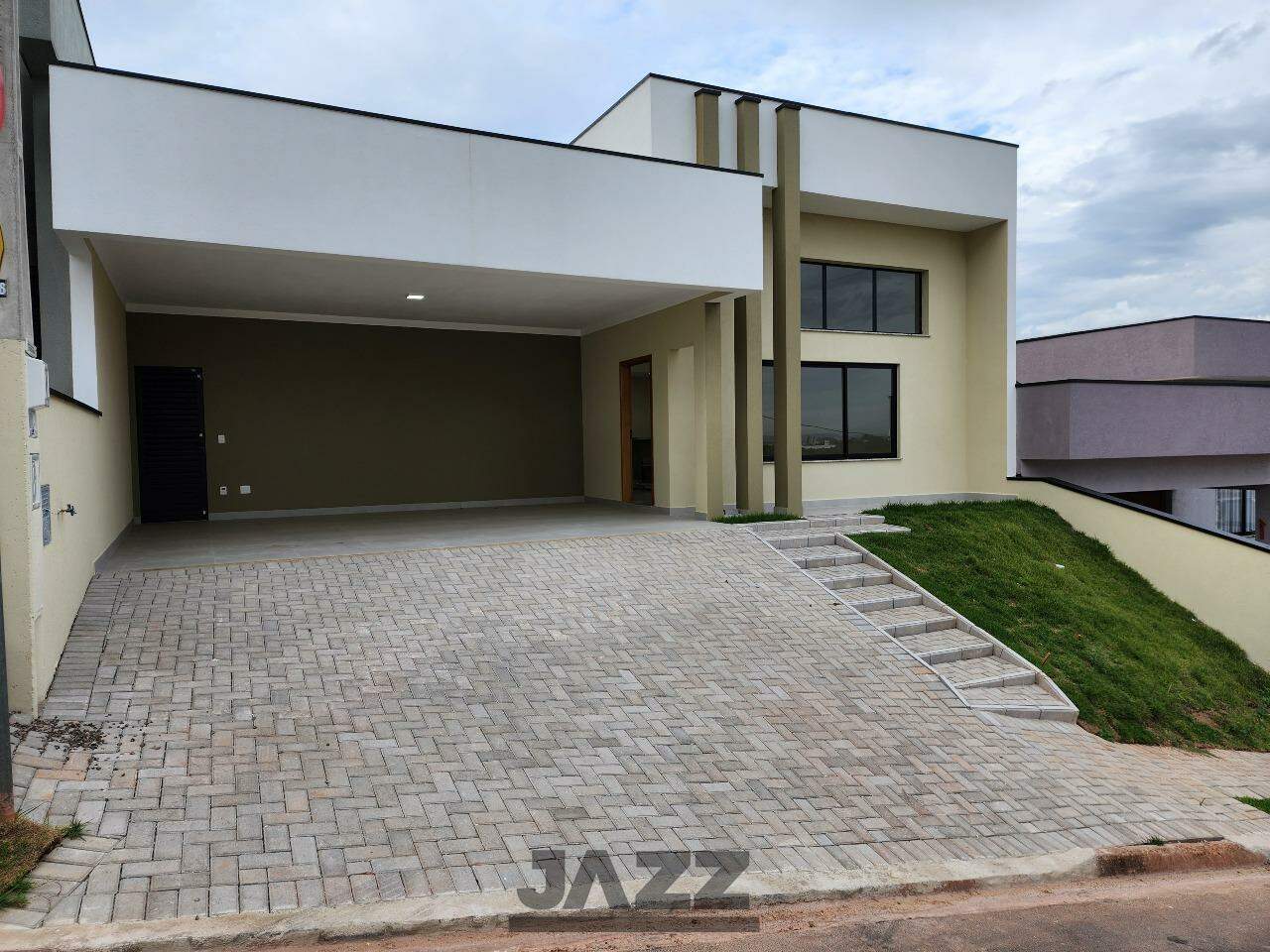 Casa de Condomínio à venda com 3 quartos, 180m² - Foto 2