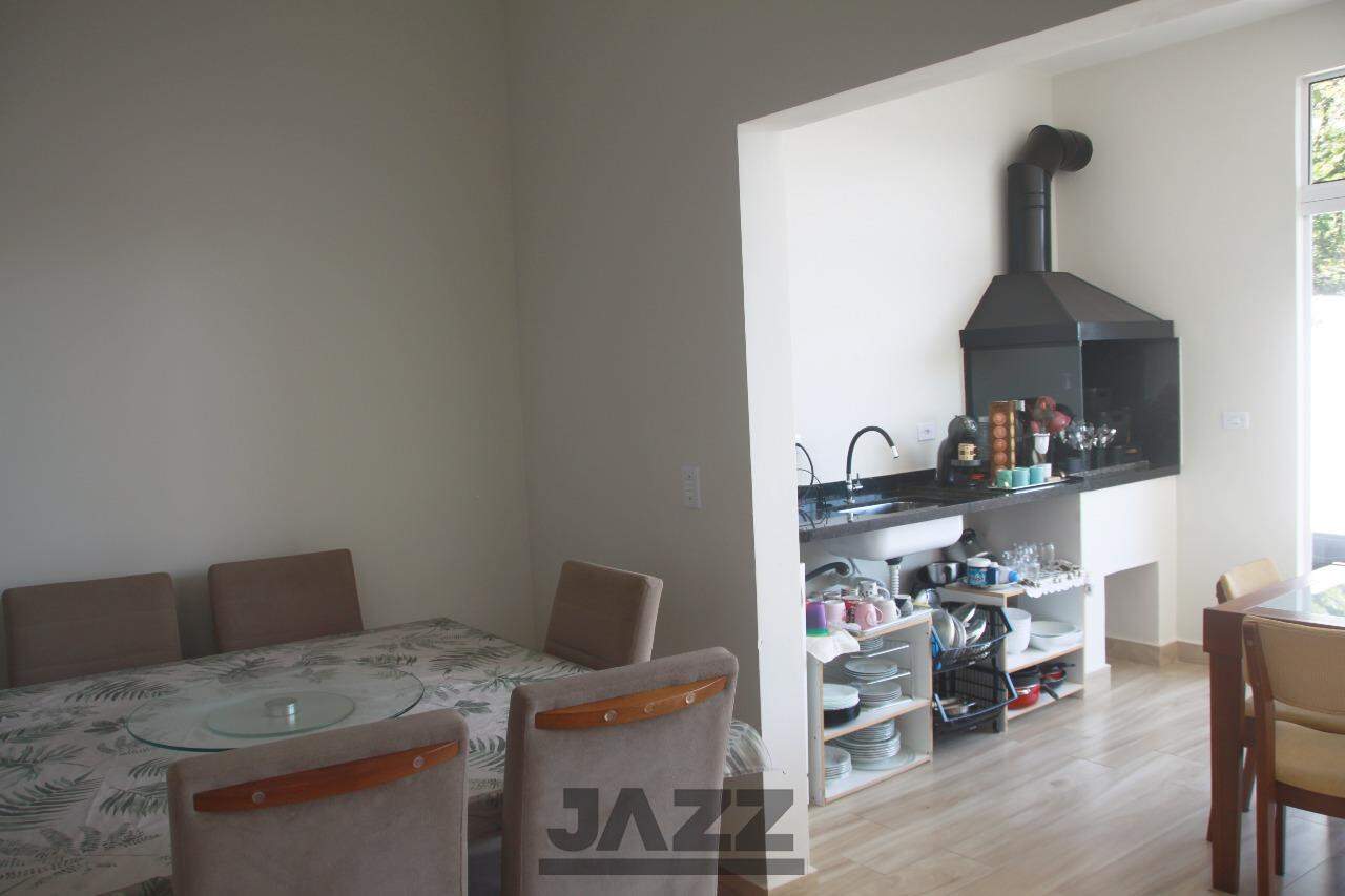 Casa à venda com 3 quartos, 130m² - Foto 16