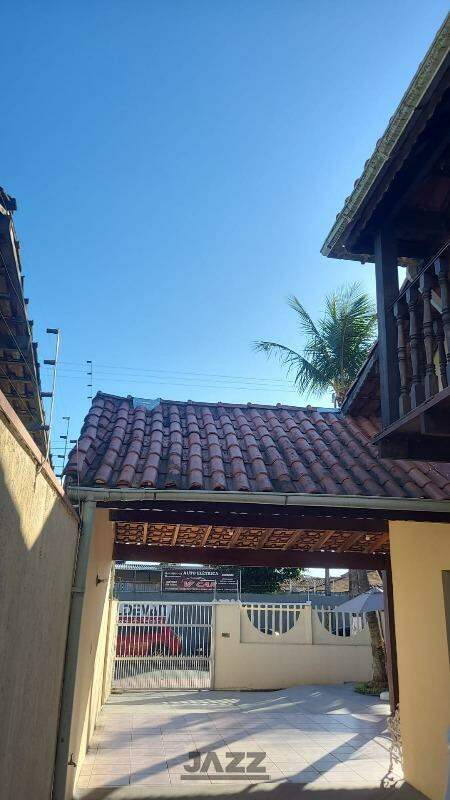 Casa, 5 quartos, 236 m² - Foto 6