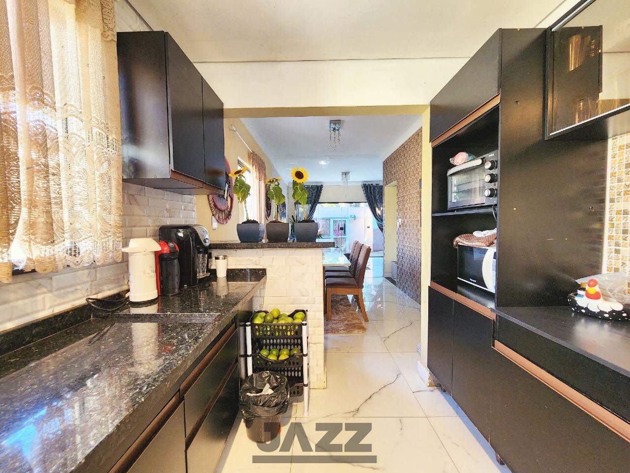 Casa à venda com 3 quartos, 290m² - Foto 12