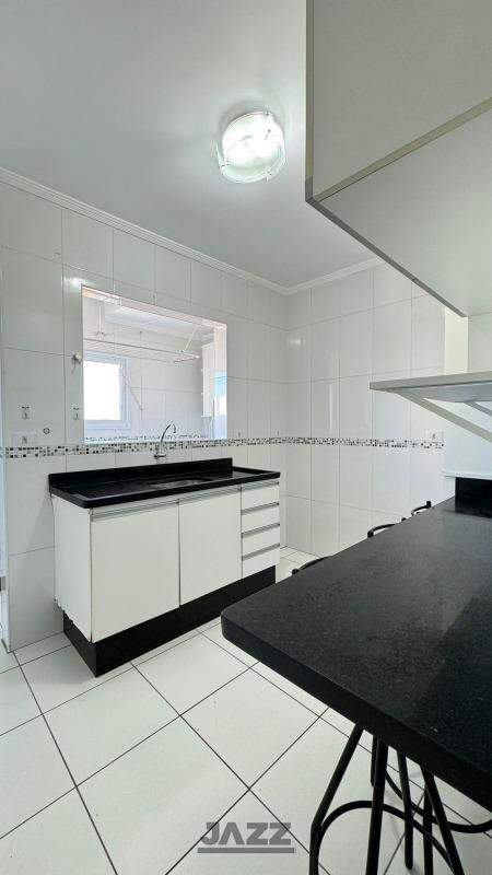 Apartamento à venda com 2 quartos, 88m² - Foto 7