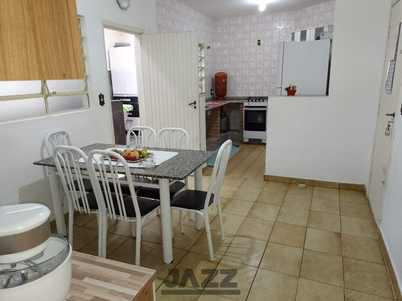 Casa à venda com 3 quartos, 104m² - Foto 4