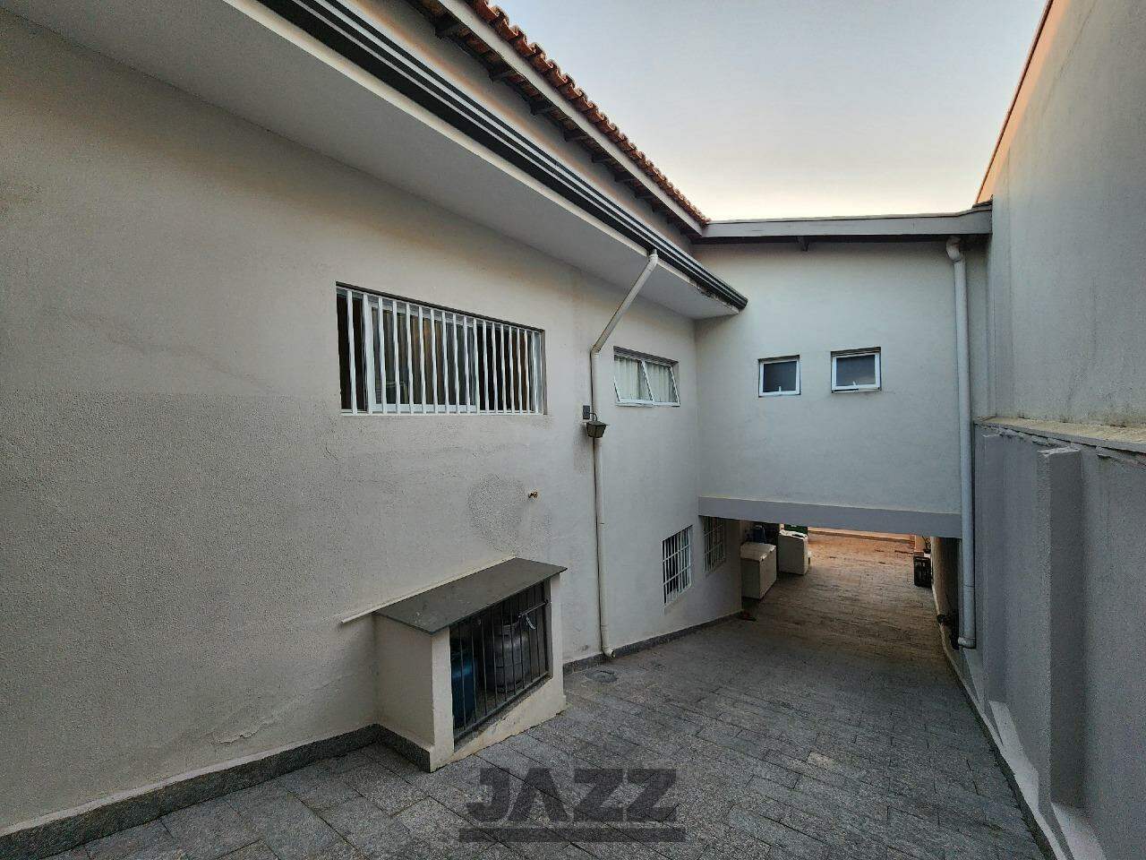 Casa à venda com 4 quartos, 256m² - Foto 34