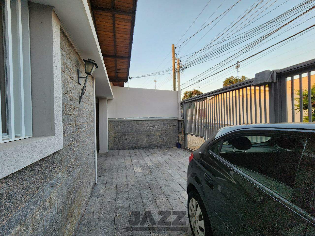 Casa à venda com 4 quartos, 256m² - Foto 3