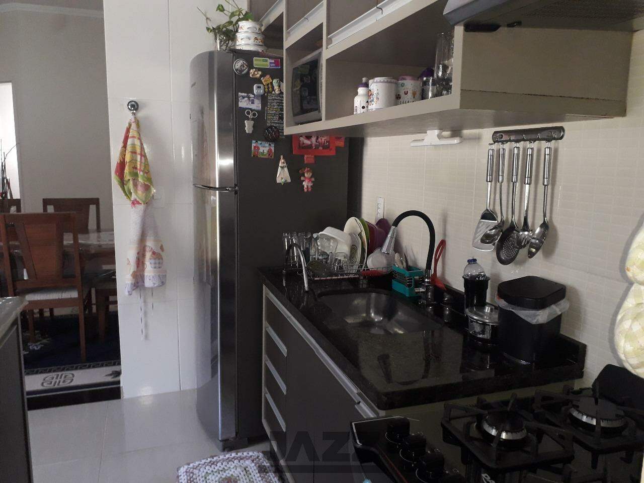 Apartamento à venda com 3 quartos, 81m² - Foto 20