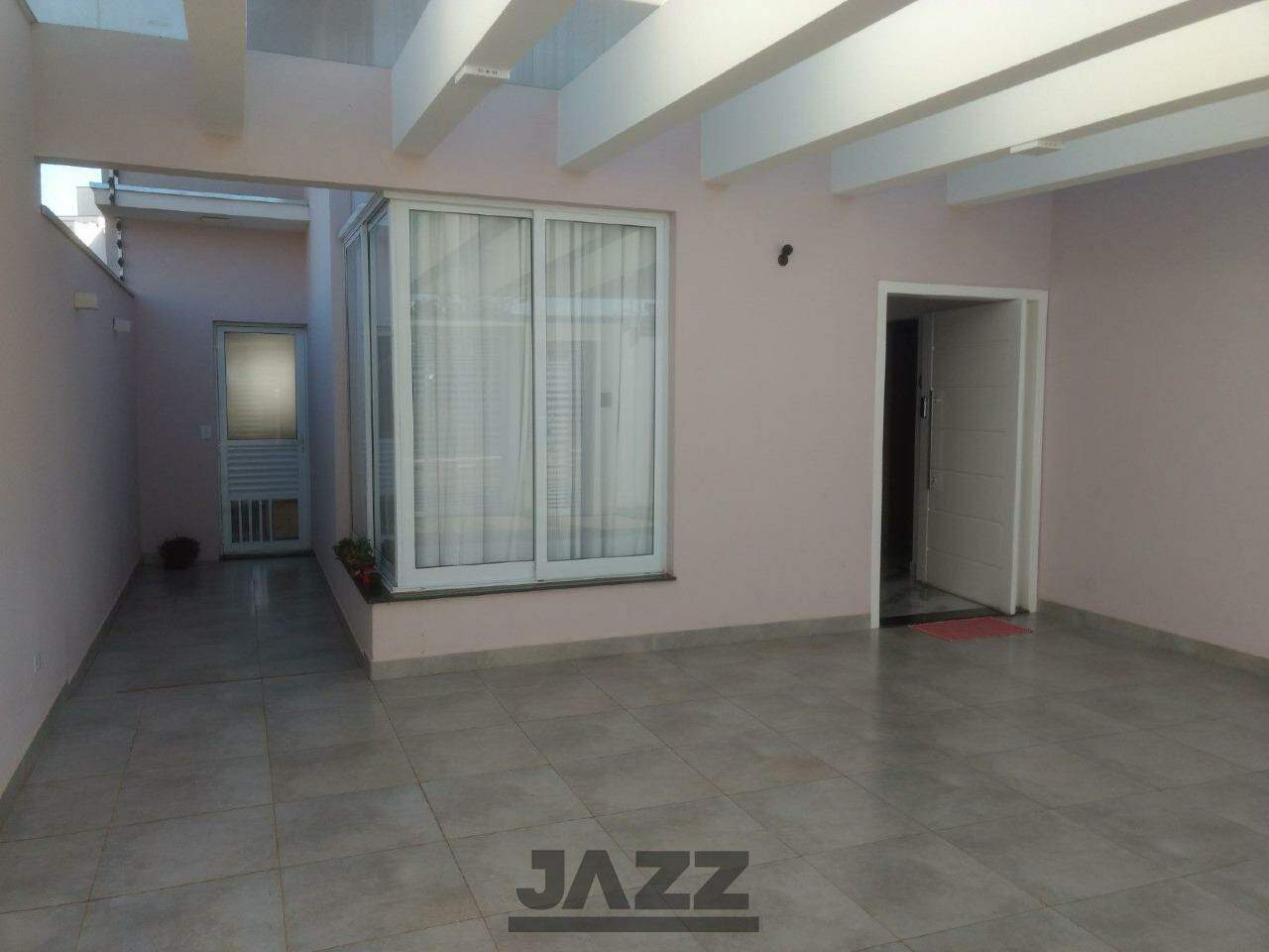 Casa à venda com 2 quartos, 150m² - Foto 2