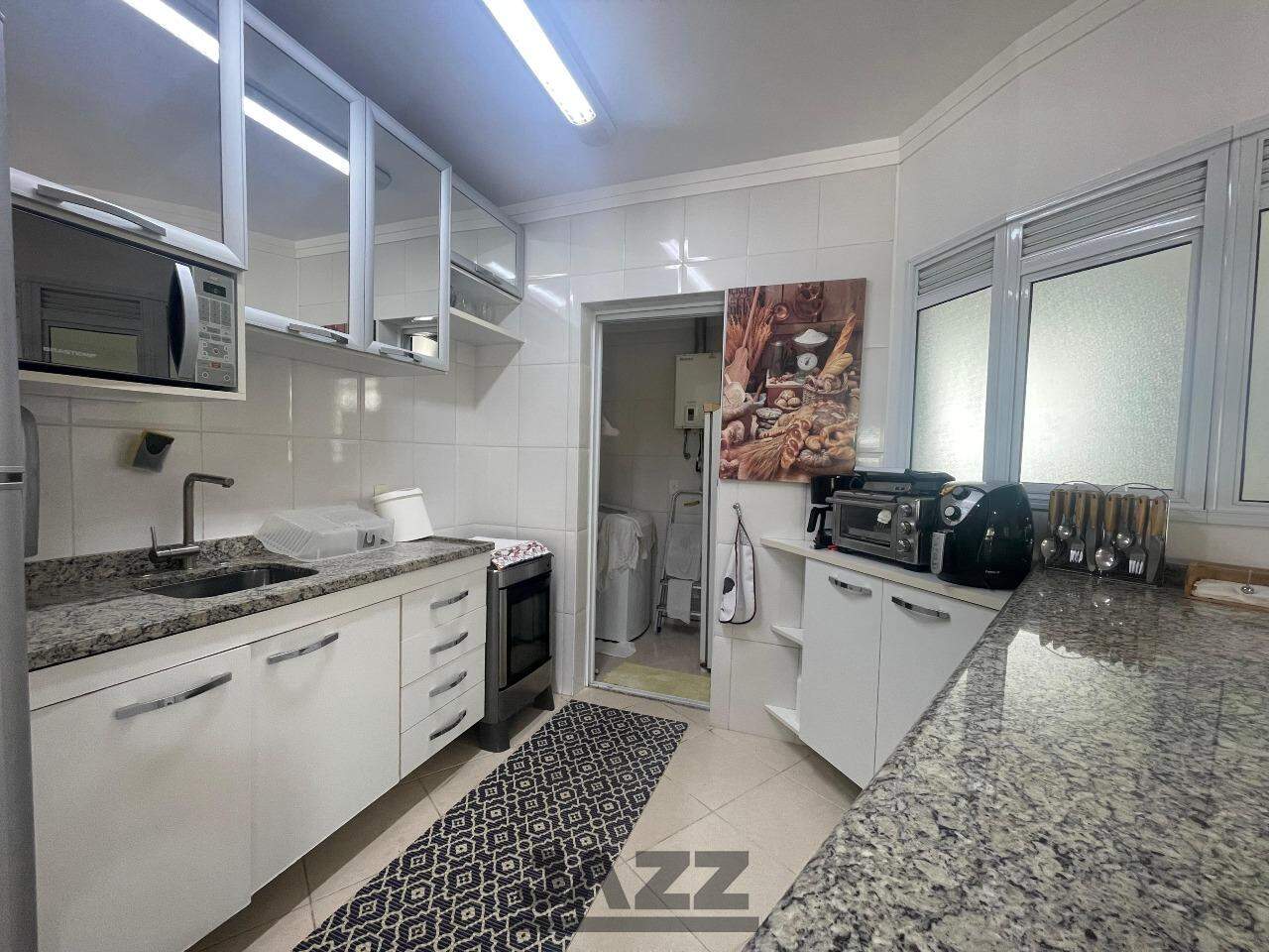 Apartamento à venda com 3 quartos, 107m² - Foto 5