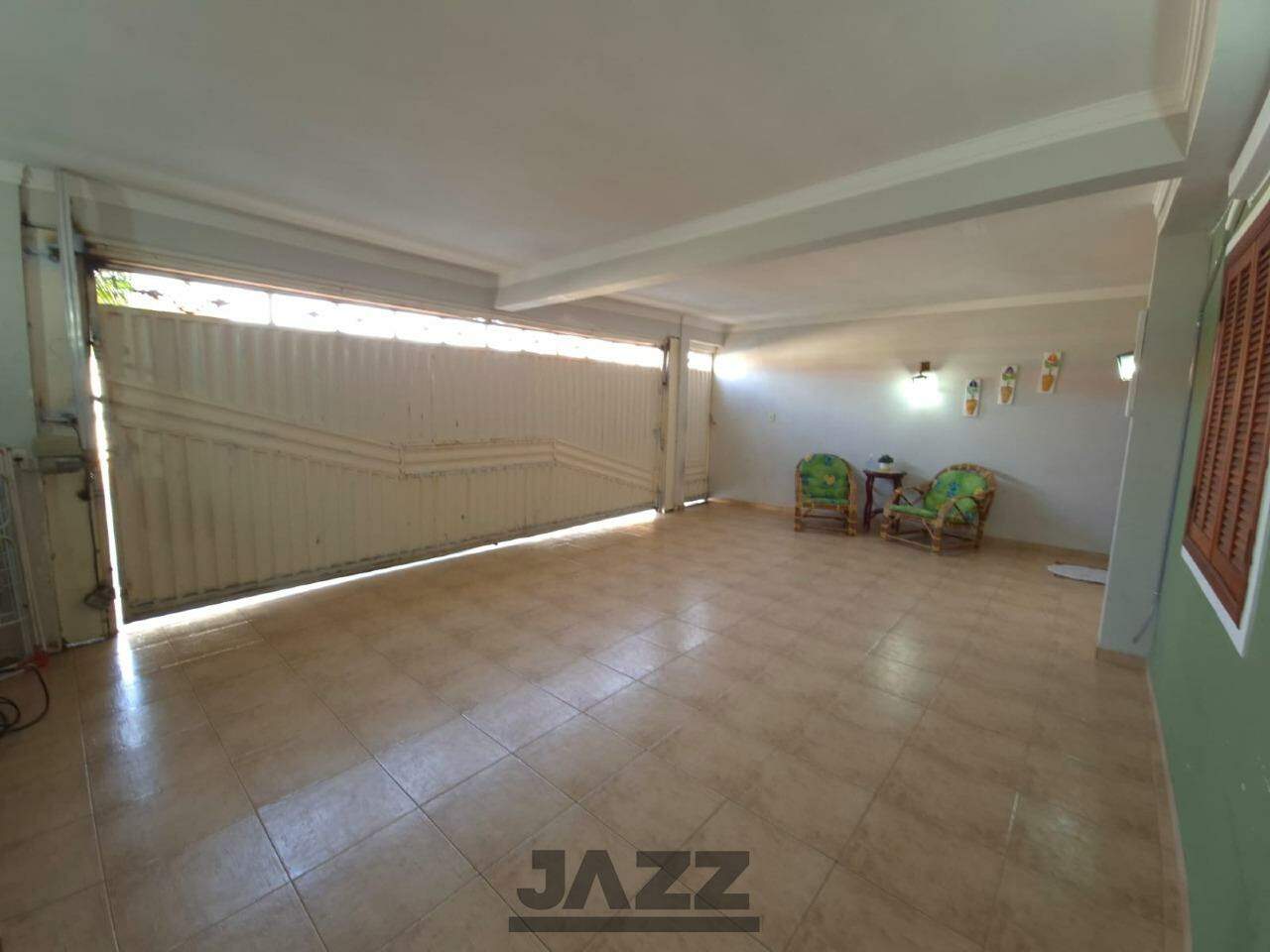 Casa à venda com 3 quartos, 280m² - Foto 4