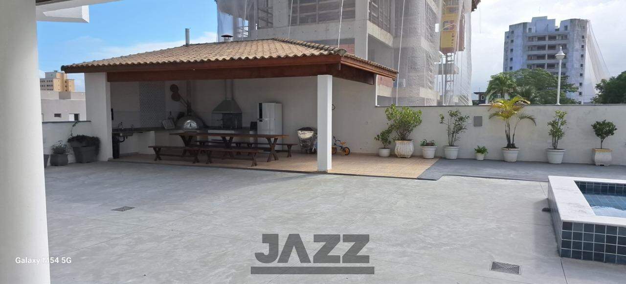 Apartamento à venda com 3 quartos, 117m² - Foto 17