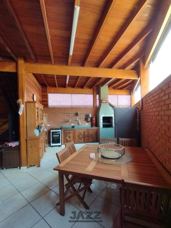 Casa de Condomínio à venda com 4 quartos, 200m² - Foto 11