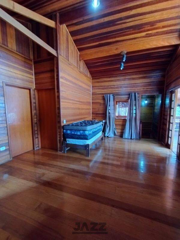 Casa de Condomínio à venda com 4 quartos, 200m² - Foto 29