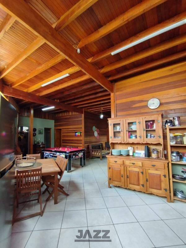 Casa de Condomínio à venda com 4 quartos, 200m² - Foto 22