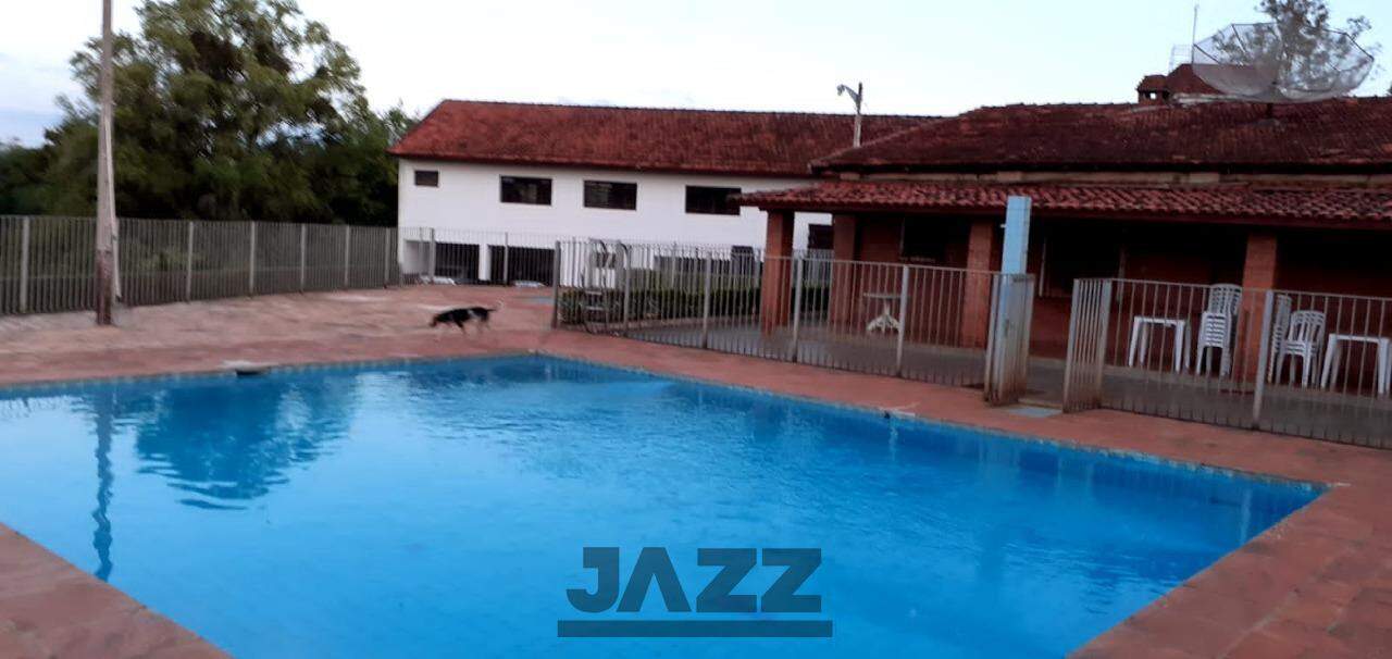 Fazenda à venda com 6 quartos, 680m² - Foto 1