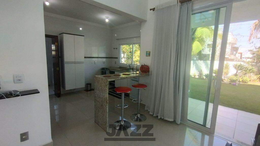 Casa de Condomínio à venda com 3 quartos, 218m² - Foto 18