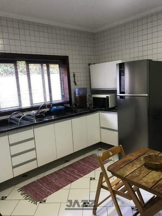 Casa de Condomínio à venda com 4 quartos, 250m² - Foto 11