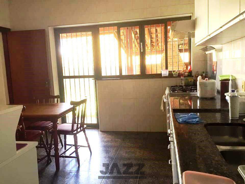 Casa à venda com 3 quartos, 212m² - Foto 7