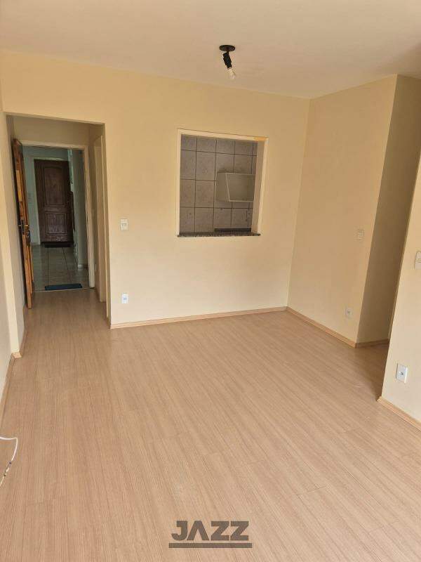 Apartamento à venda com 3 quartos, 76m² - Foto 5