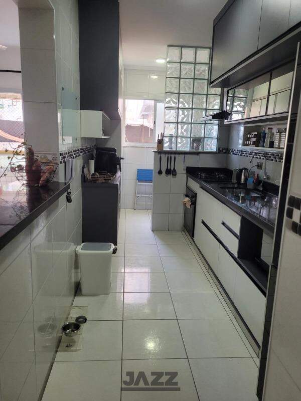 Apartamento à venda com 1 quarto, 52m² - Foto 6