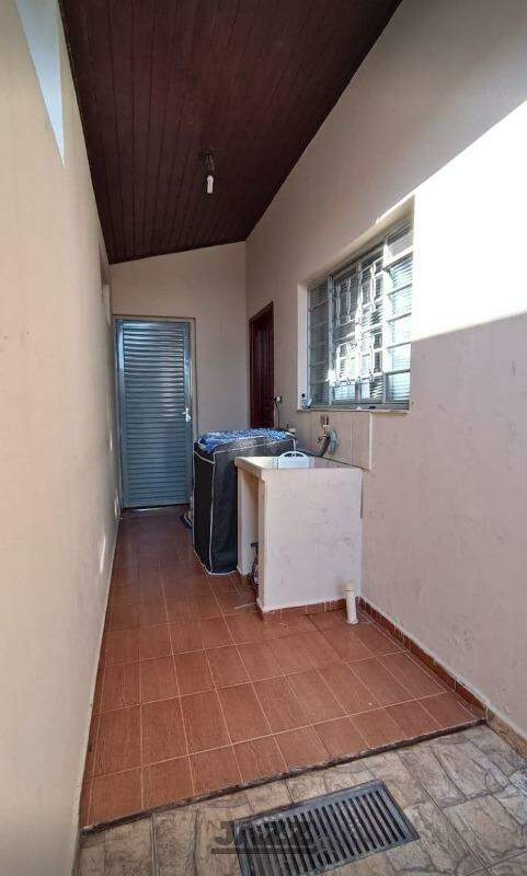 Casa à venda com 2 quartos, 70m² - Foto 12