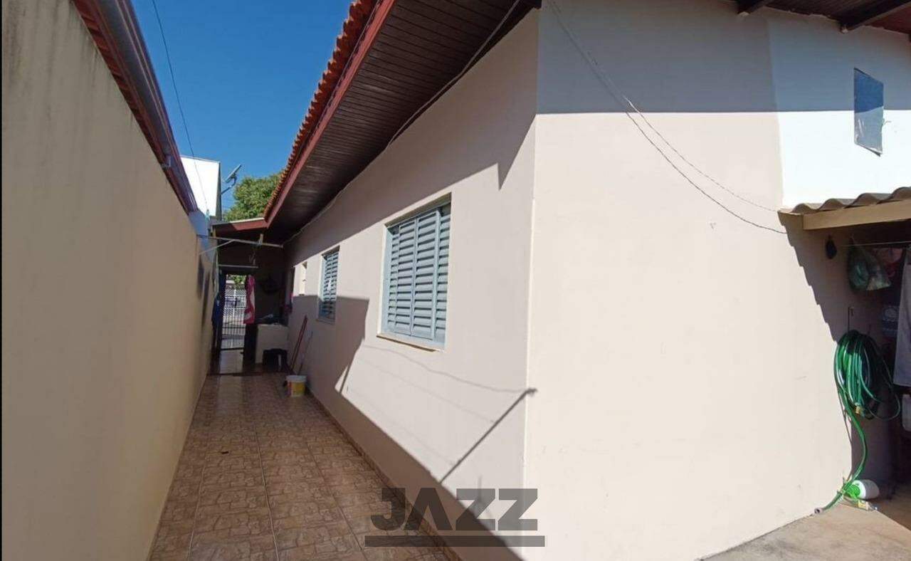 Casa à venda com 2 quartos, 70m² - Foto 13