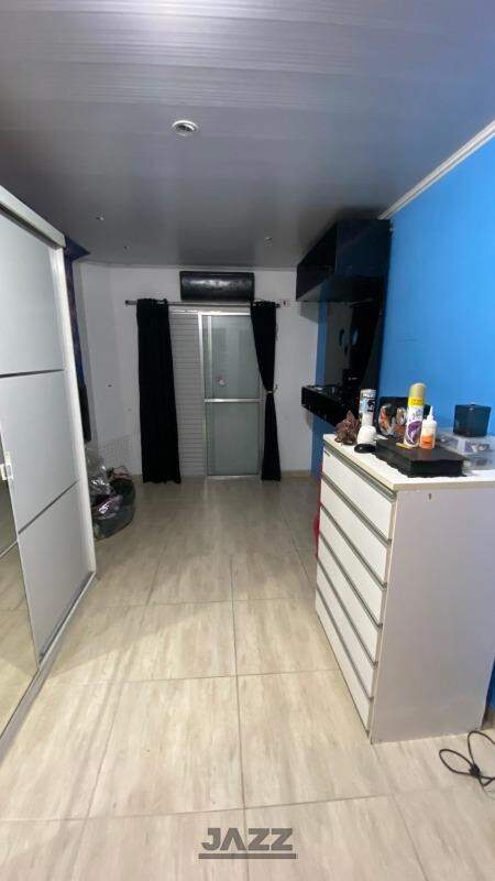 Apartamento à venda com 2 quartos, 70m² - Foto 13