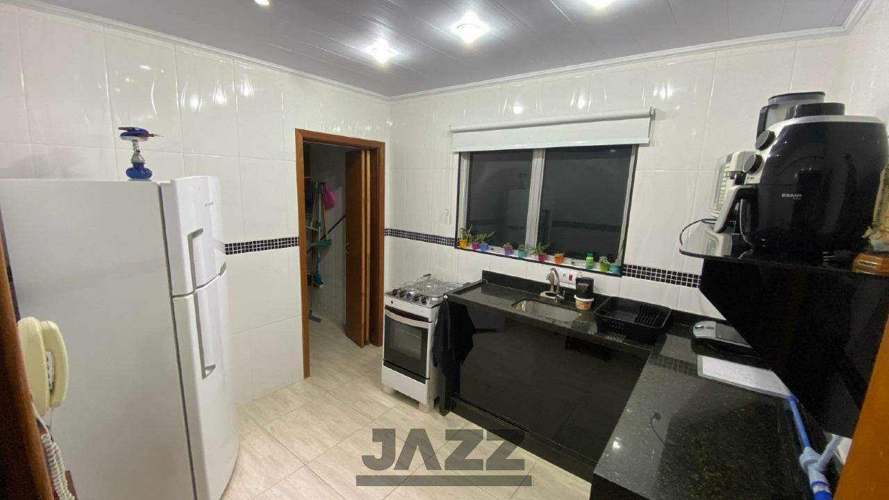 Apartamento à venda com 2 quartos, 70m² - Foto 5