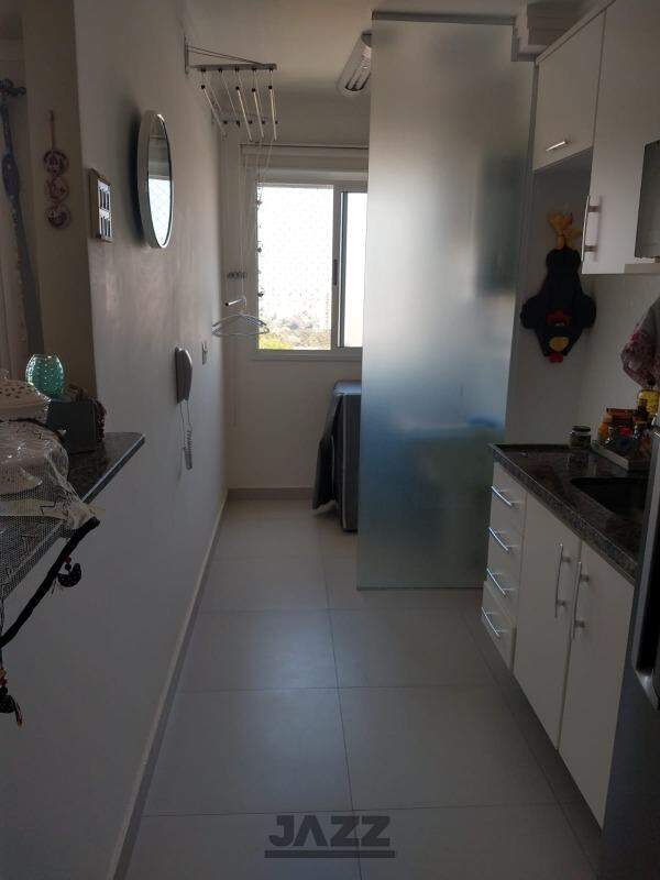 Apartamento à venda com 2 quartos, 60m² - Foto 11