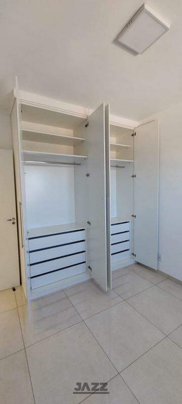 Apartamento à venda com 2 quartos, 67m² - Foto 20