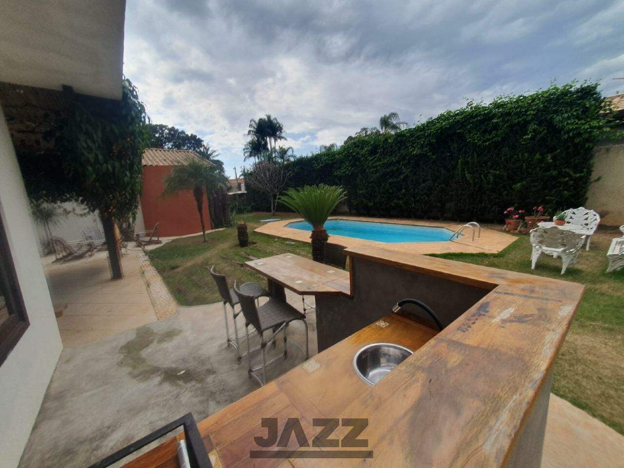 Casa de Condomínio à venda com 3 quartos, 360m² - Foto 28